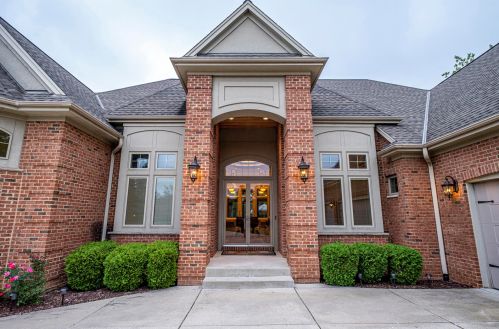 4790 Providence Dr, Waukesha, WI 53146-4012