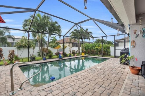 4131 19 Pl, Cape Coral FL  33909-4615 exterior