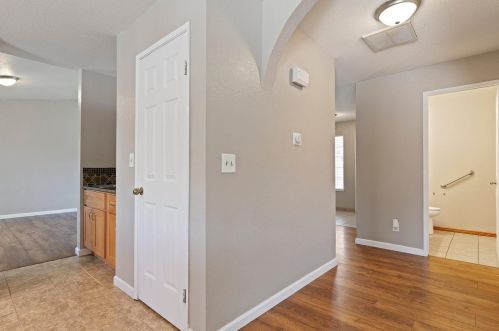 1026 Acaciawood Ct, Los Banos CA  93635-2937 exterior