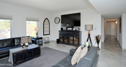 5200 Calle Del Ciervo, Tucson AZ 85750-1812 exterior