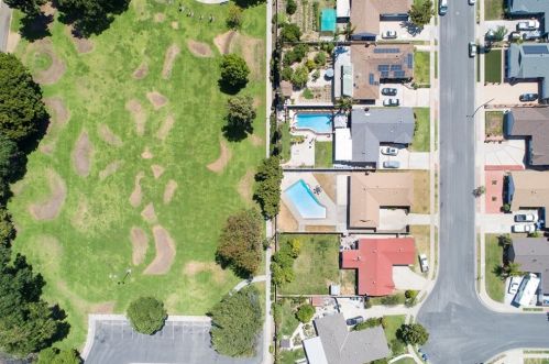 6153 Norstadt Way, Buena Park CA  90620-1414 exterior