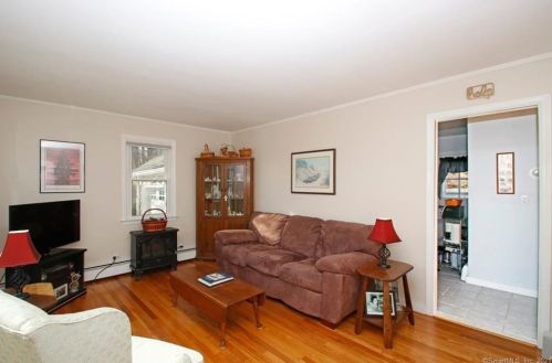 12 Whitlock Ave, Bethel CT  06801-2837 exterior