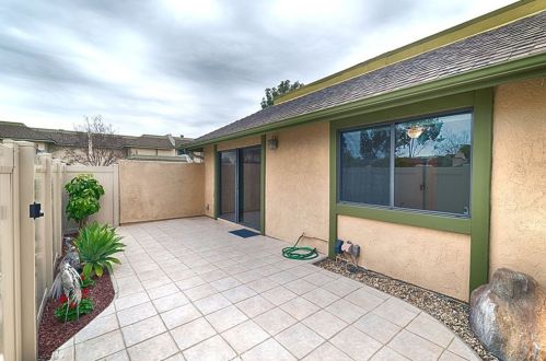 620 Black Walnut Way, La Habra CA  90631-5906 exterior