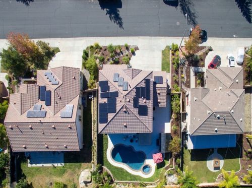 29292 Point Shore Dr, Lake Elsinore CA  92530-7277 exterior