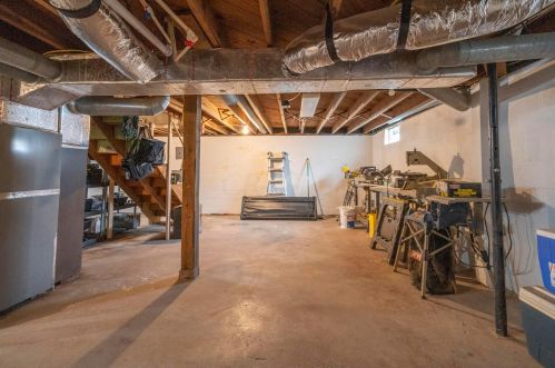 1014 Hinde St, Washington Ch OH  43160-1931 exterior