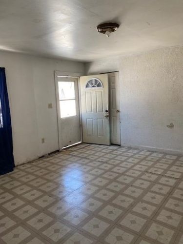 1051 Hanley St, Gary IN  46406-2013 exterior