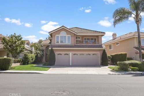 22 Charca, Trabuco Canyon, CA 92688-2703