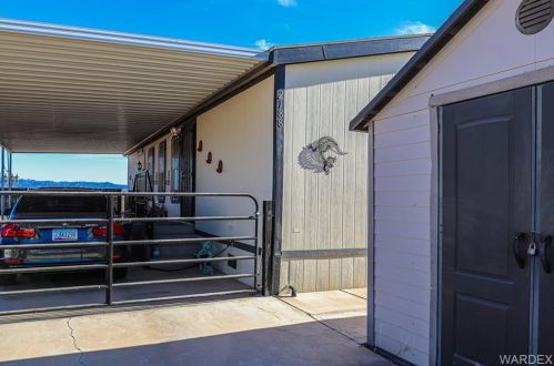 2188 Lone Star Dr, Mohave Valley AZ  86440-9378 exterior