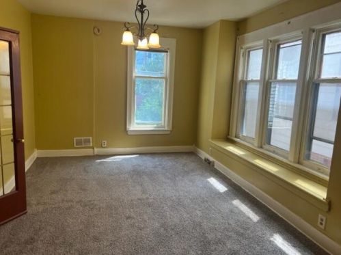 1228 32, Milwaukee WI 53208-2943 exterior