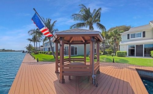 826 Kokomo Key Ln, Delray Beach FL  33483-6027 exterior