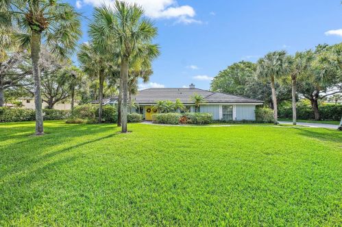 1890 Portage Lndg, West Palm Beach, FL 33408-3424
