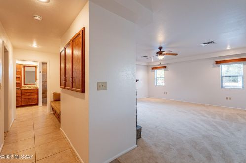 1348 Avenida Conalea, Tucson AZ 85748-7716 exterior