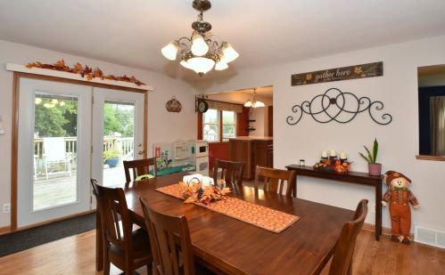 10120 Norwich Ave, Milwaukee WI 53228-2020 exterior