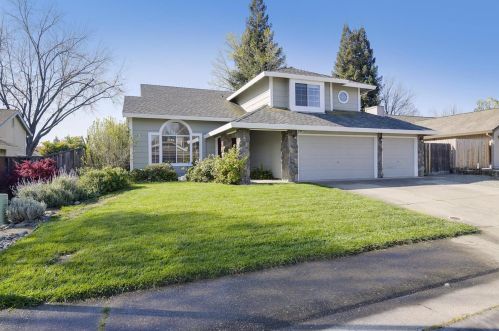 205 Bittercreek Dr, Folsom, CA 95630-2354