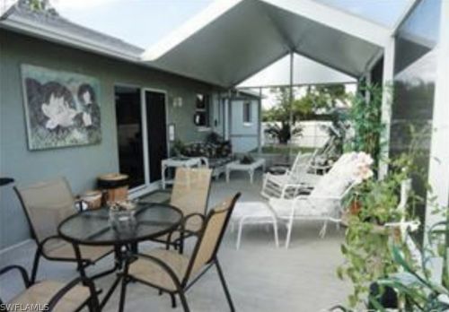 2721 12th Ave, Cape Coral, FL 33914-4132