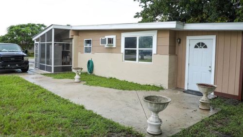 27800 Imperial Pkwy, Bonita Springs, FL 34135-5931