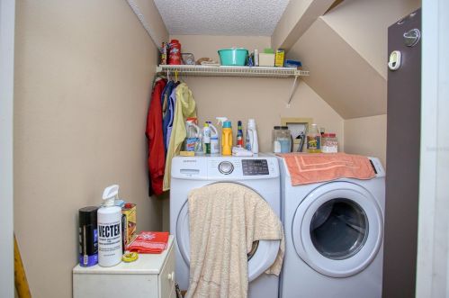 227 Quayside Cir, Maitland FL  32751-5783 exterior