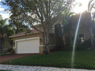 1540 187th Ter, Hollywood FL  33029-6163 exterior