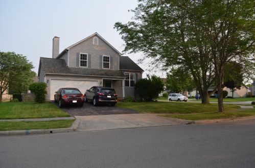 1303 Village Dr, Marysville, OH 43040-8961