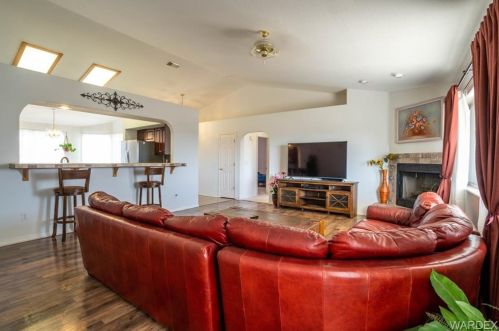 2064 Desert Palms Dr, Bullhead City AZ  86426-8803 exterior