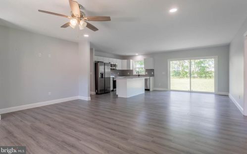 75 Honolulu Rd, Frankford DE  19945-2019 exterior