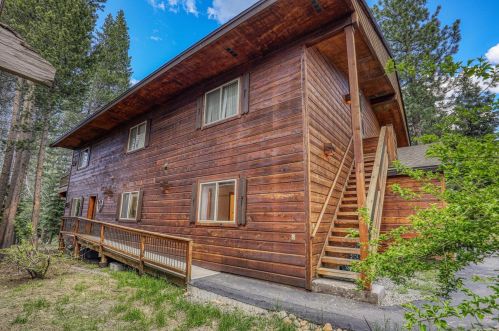 11263 Northwoods Blvd, Truckee CA 96161-6034 exterior