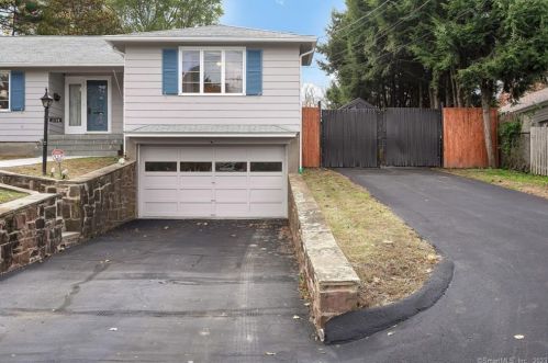 2129 Boulevard, Hartford CT  06107-2612 exterior