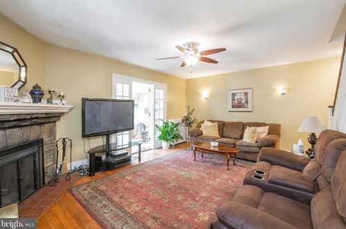 12 Rock Hill Rd, Cynwyd, PA 19004-2132