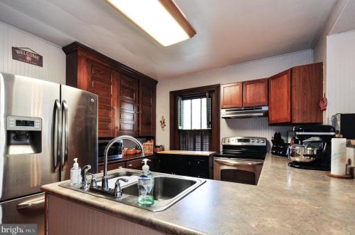 1715 Norwegian St, Primrose PA  17901-2109 exterior