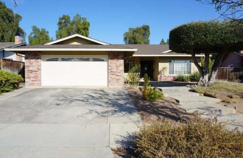 3576 Eastridge Dr, San Jose CA  95148-1404 exterior