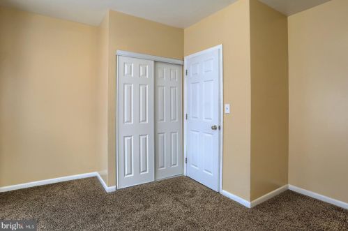 1205 Walnut St, Harrisburg PA  17103-2238 exterior