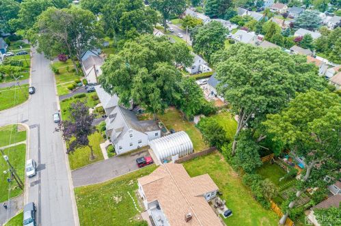 984 Maltby Ave, South Plainfield NJ  07080-2216 exterior