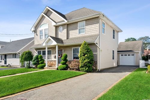 732 Sunrise Ave, North Bellmore, NY 11710-4525