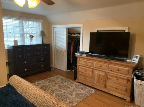 55 Hackley St, Bridgeport CT 06605-3150 exterior