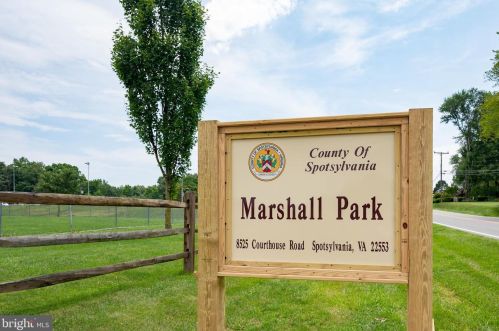 12900 Verrey Ct, Spotsylvania VA  22551-8009 exterior