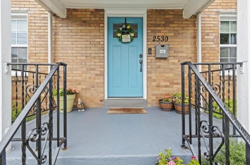 2530 Beaver Rd, Ambridge, PA 15003-1411