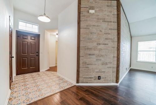 104 Dogwood Dr, Georgetown TX  78626-4739 exterior