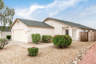 2910 Irma Ln, Phoenix, AZ 85027-3141