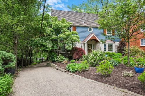 662 Arden Ln, Pittsburgh, PA 15243-1132