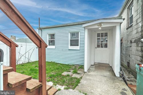 111 Charles St, Red Lion PA  17356-1603 exterior