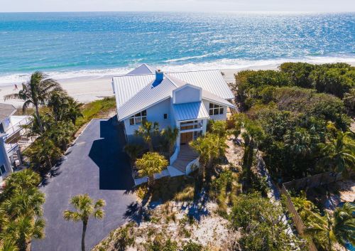 975 Sunrise Ter, Vero Beach, FL 32963-3409