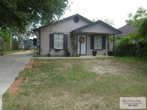 6947 Laguna Verde Dr, Brownsville TX  78526-6649 exterior