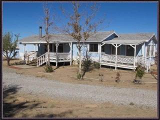12276 Nevada Rd, Phelan, CA