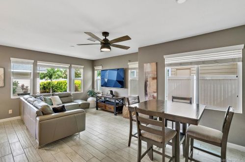 91-1262 Kaileolea Dr, Ewa Beach HI  96706-5033 exterior