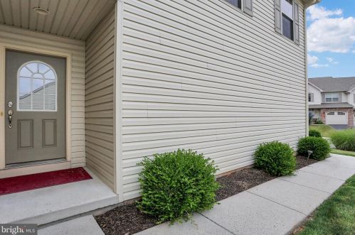 1838 Vista Dr, Navy Sup Dpt PA  17055-7040 exterior