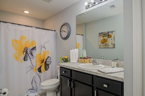 1123 4th Pl, Cape Coral FL  33990-0028 exterior