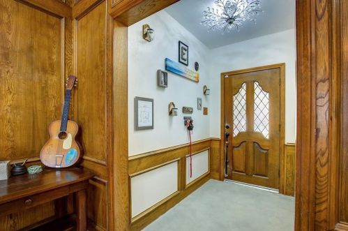 1107 Whitehall Ln, Greenville, TX 75402-3549
