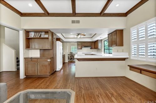 6525 Beachview Dr, Rancho Palos Verdes CA  90275-5800 exterior