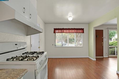 2301 Orleans Dr, Pinole CA  94564-1645 exterior