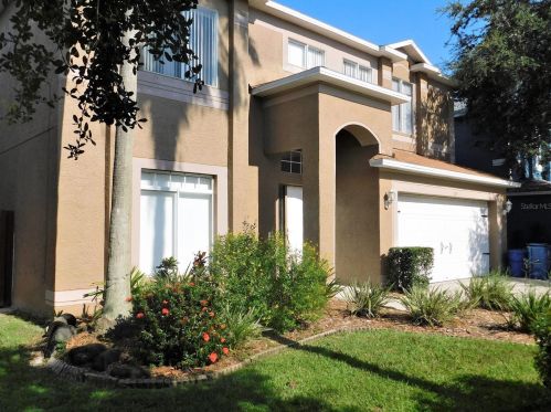 1745 Oak Pond Ct, Oldsmar, FL 34677-5072